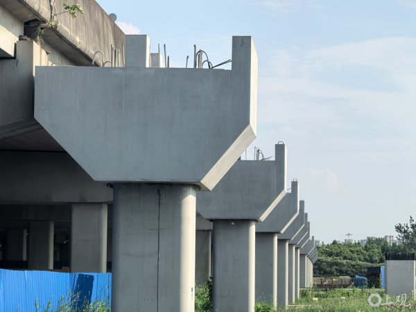 神志 | G15公路嘉金段改扩建工程华新段匝谈地下工程完工